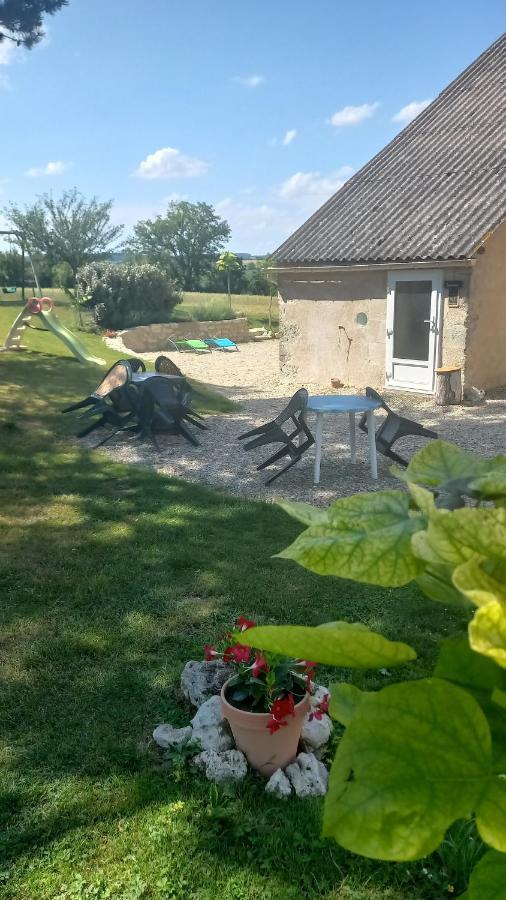 Le Calme A La Campagne Apartment Besson Luaran gambar