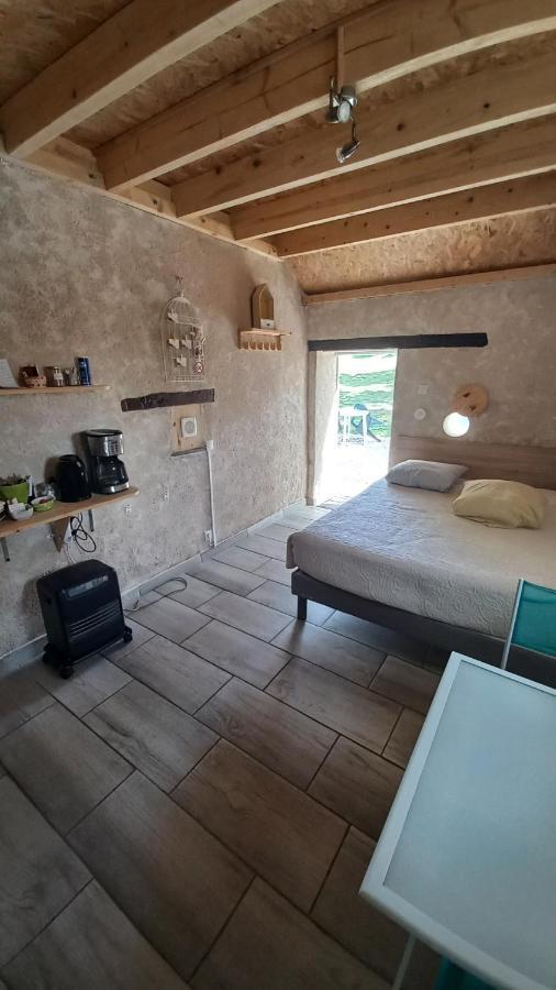 Le Calme A La Campagne Apartment Besson Luaran gambar