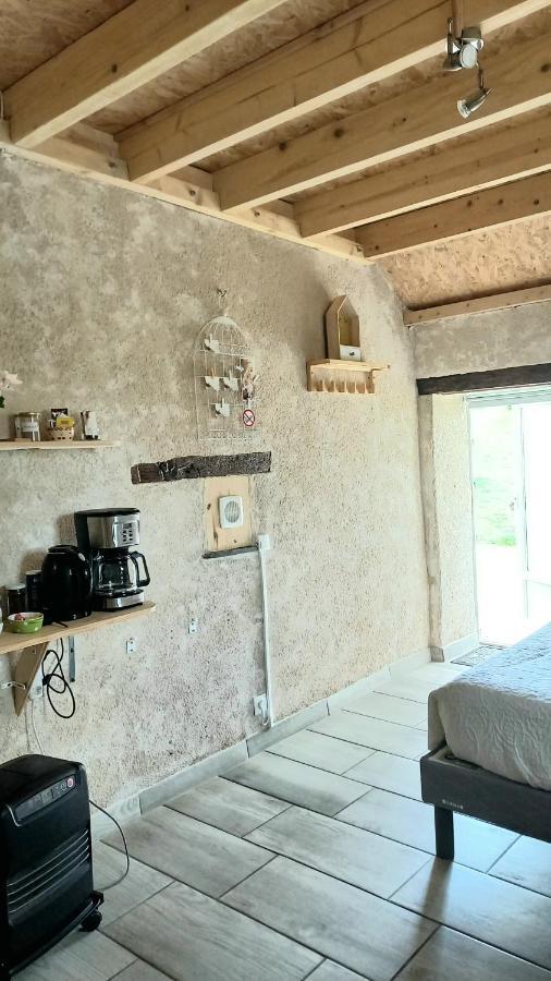 Le Calme A La Campagne Apartment Besson Luaran gambar